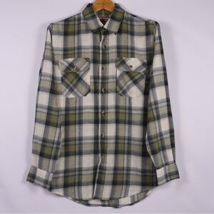Wrangler Plaid Button Up Shirt NWT Small Green Navy